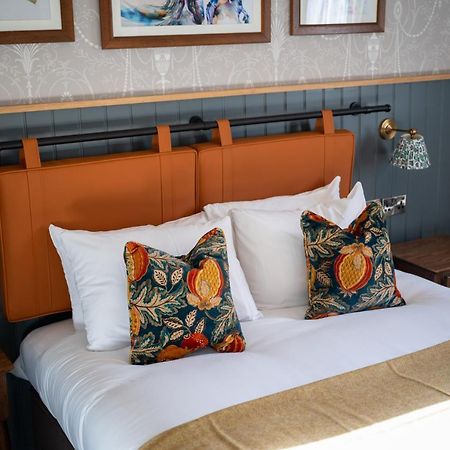 Ely Hotel By Chef & Brewer Collection Camberley Exterior photo