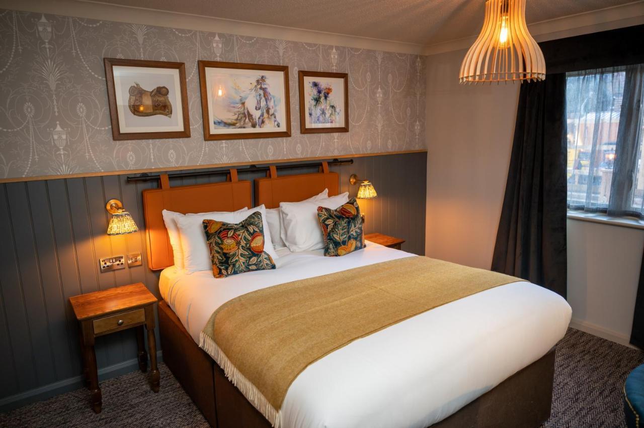 Ely Hotel By Chef & Brewer Collection Camberley Exterior photo